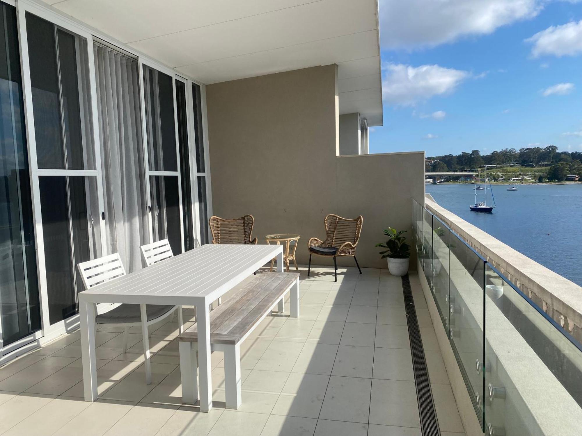 Penthouse On The Promenade Lejlighed Batemans Bay Eksteriør billede